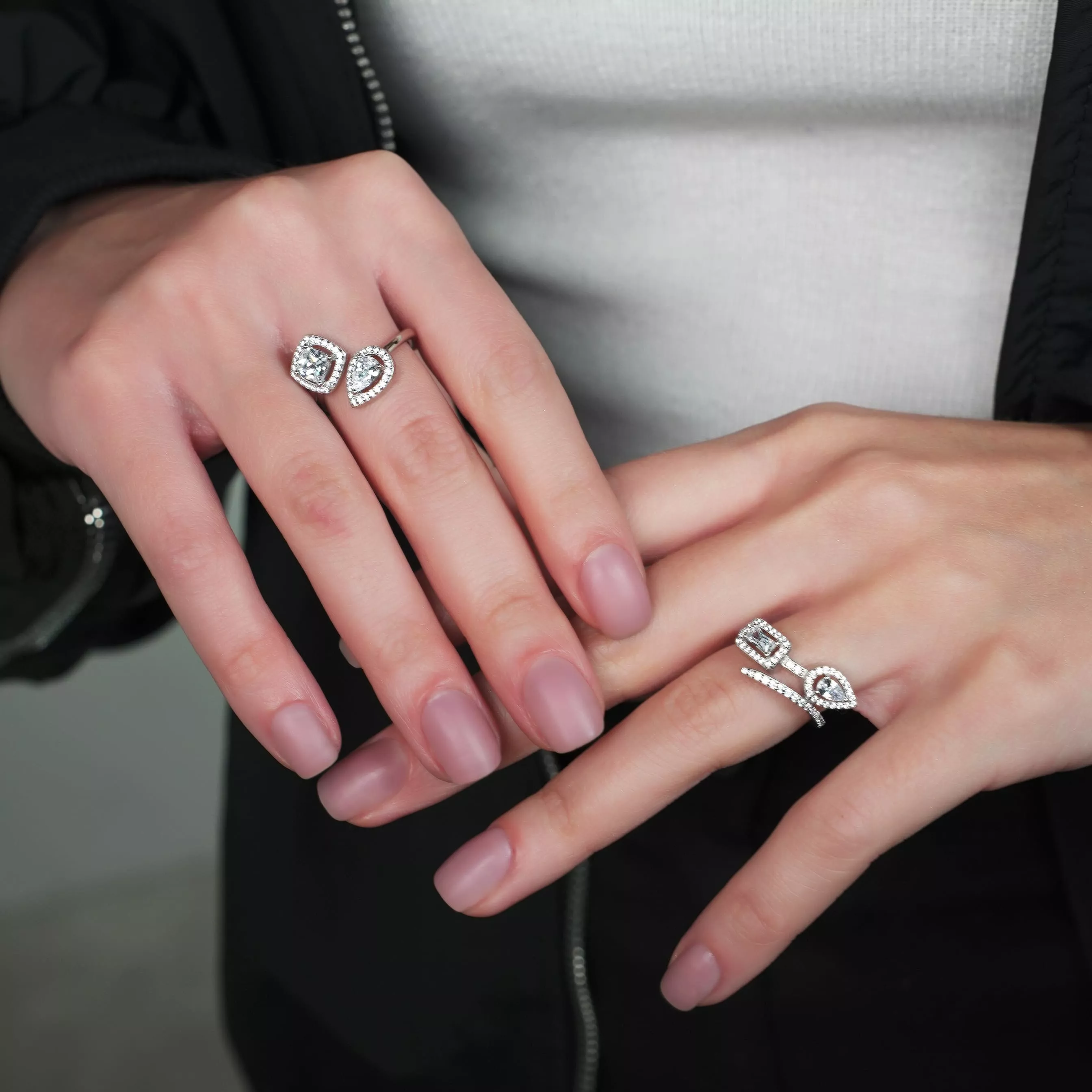 Серебряное кольцо с фианитами