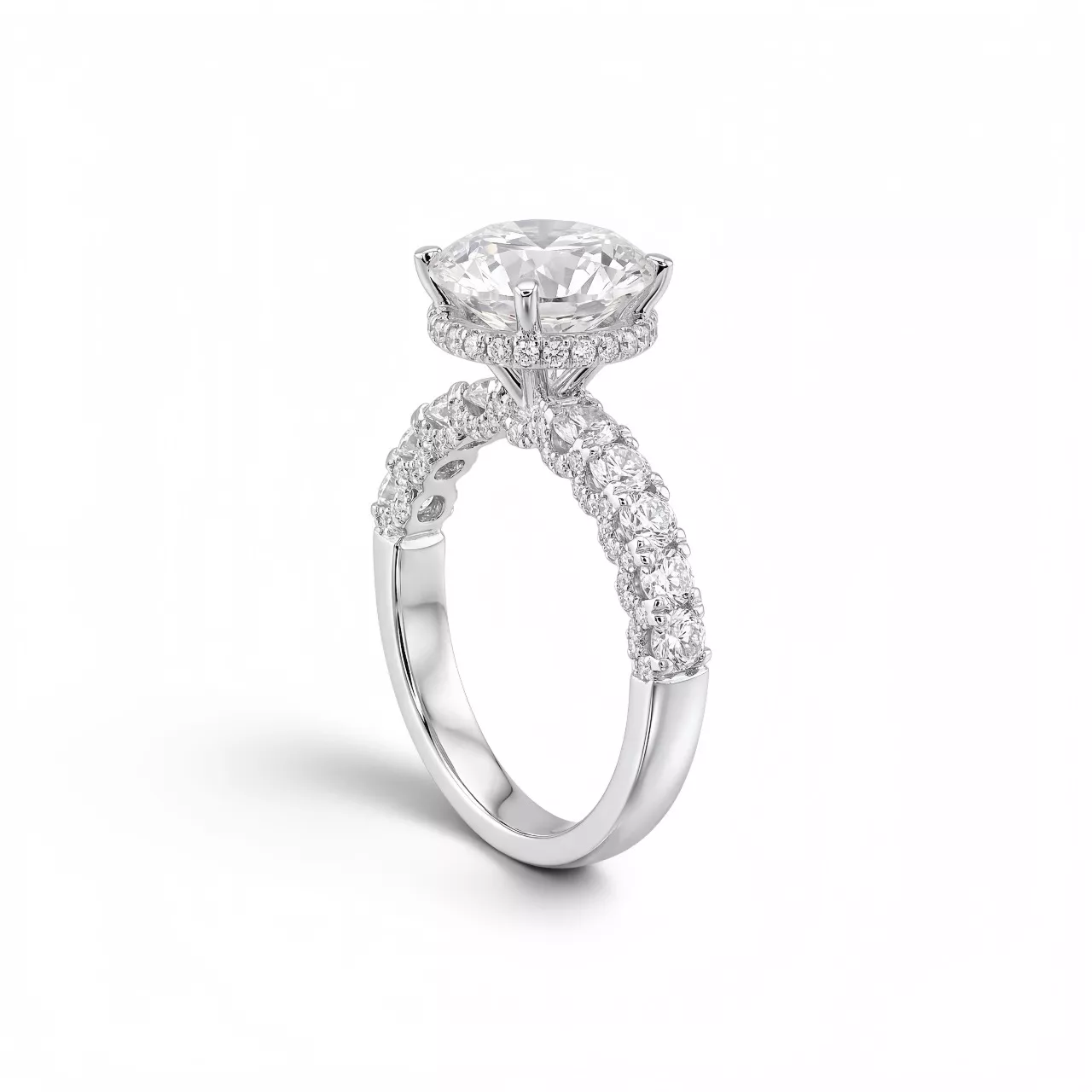 Золотое кольцо с диаллантом 4.0ct