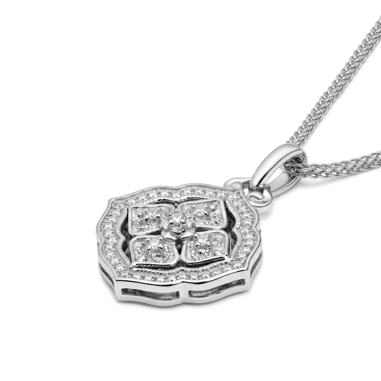 Серебряное колье с фианитами