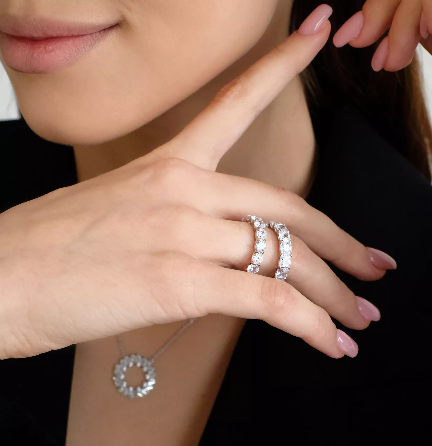 Серебряное кольцо-дорожка с фианитами d0.4